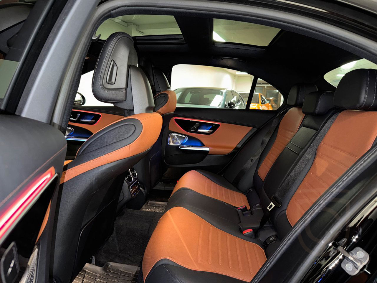 Mercedes-Benz C 200 4MATIC 9G-Tronic AMG Line