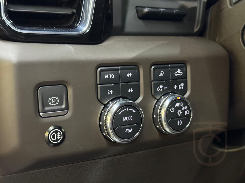 GMC Sierra 1500 HUD/BOSE/S-DACH/360°