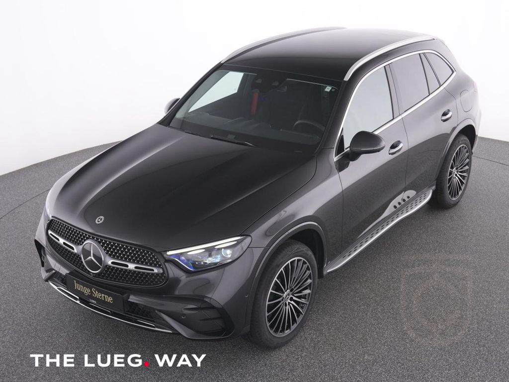 Mercedes-Benz GLC 300 e 4M AMG+MBUX+DLight+AHK+Mem+Keyl+20+360
