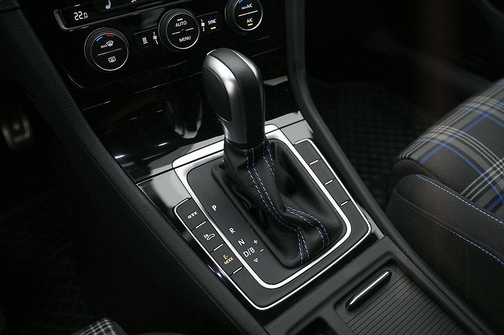 Volkswagen Golf GTE 1.4 TSI / P-Värmare