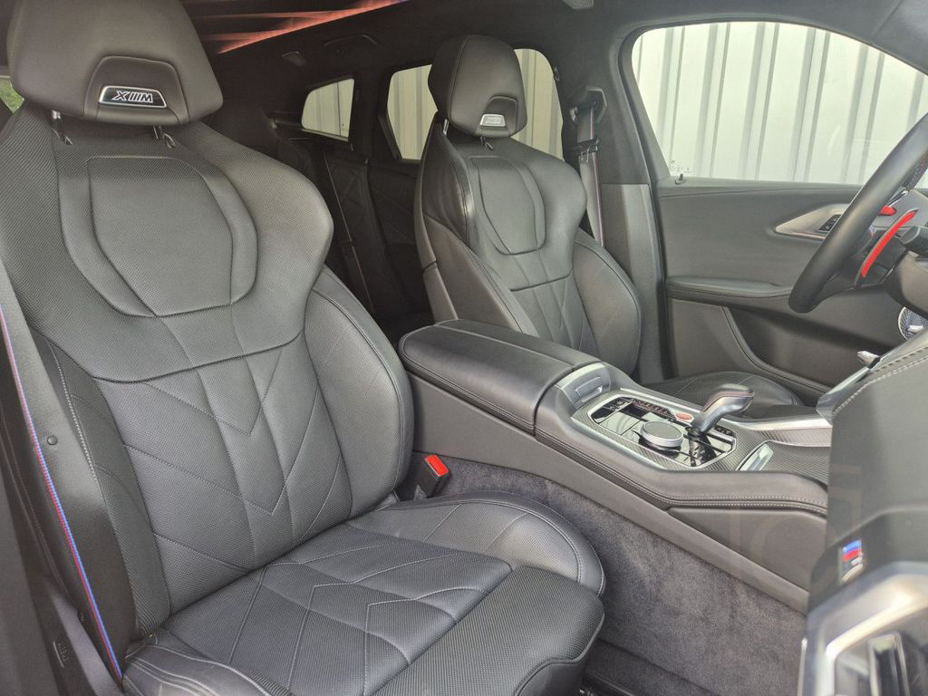 BMW XM DA-Prof,360°,B&W,Massage,M Driver's,AHK,23"