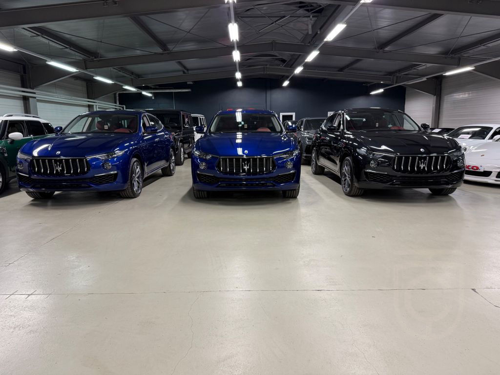 Maserati Levante GT Hybrid Premium-Leder Panorama 21zoll