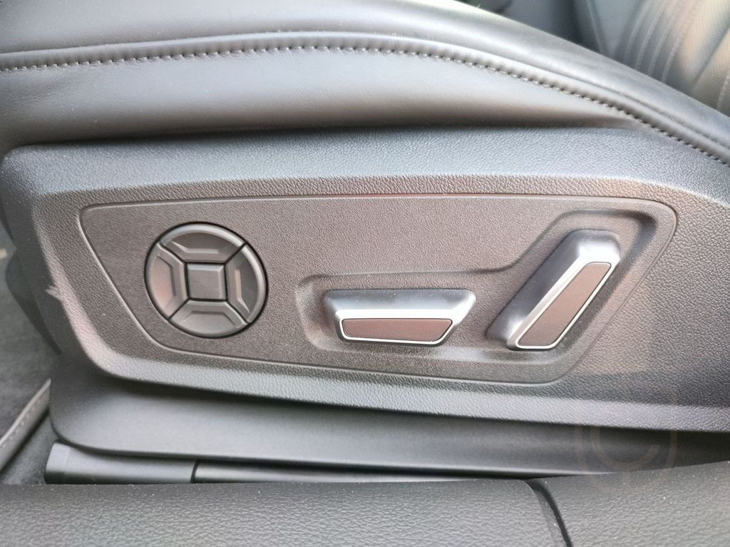 Audi S6 Avant 3.0 TDI quattro*Matrix*B&O*Optikpaket*H