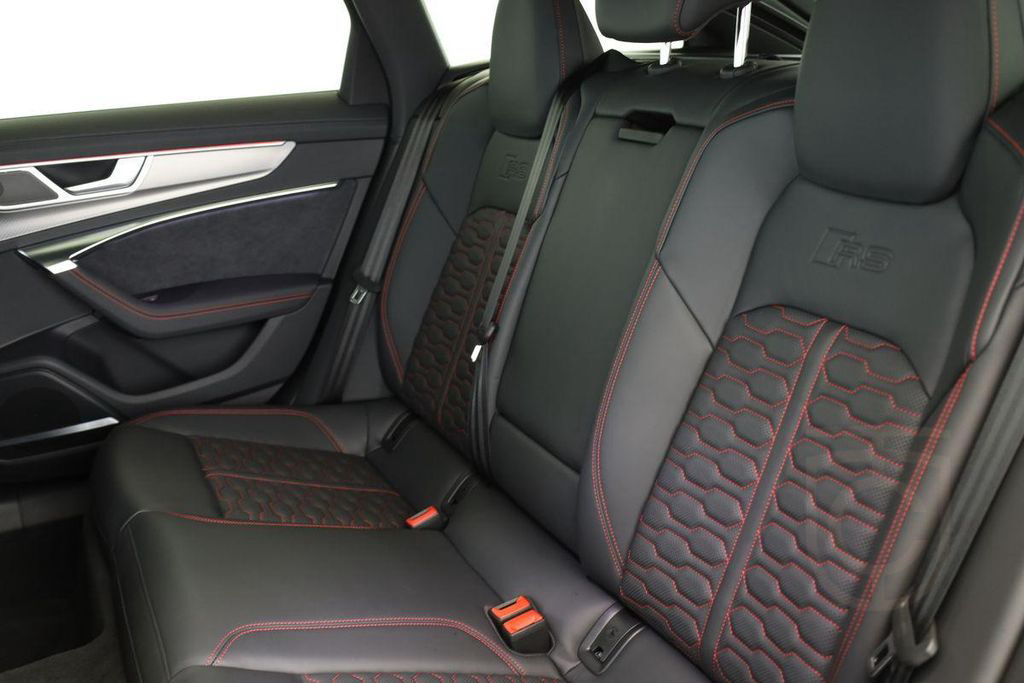 Audi RS6 Avant performance Leder Laser Pano BO 22" RS