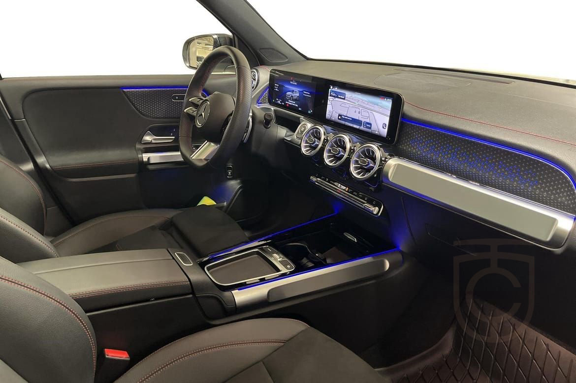 Mercedes-Benz EQB 300 4MATIC AMG-paket