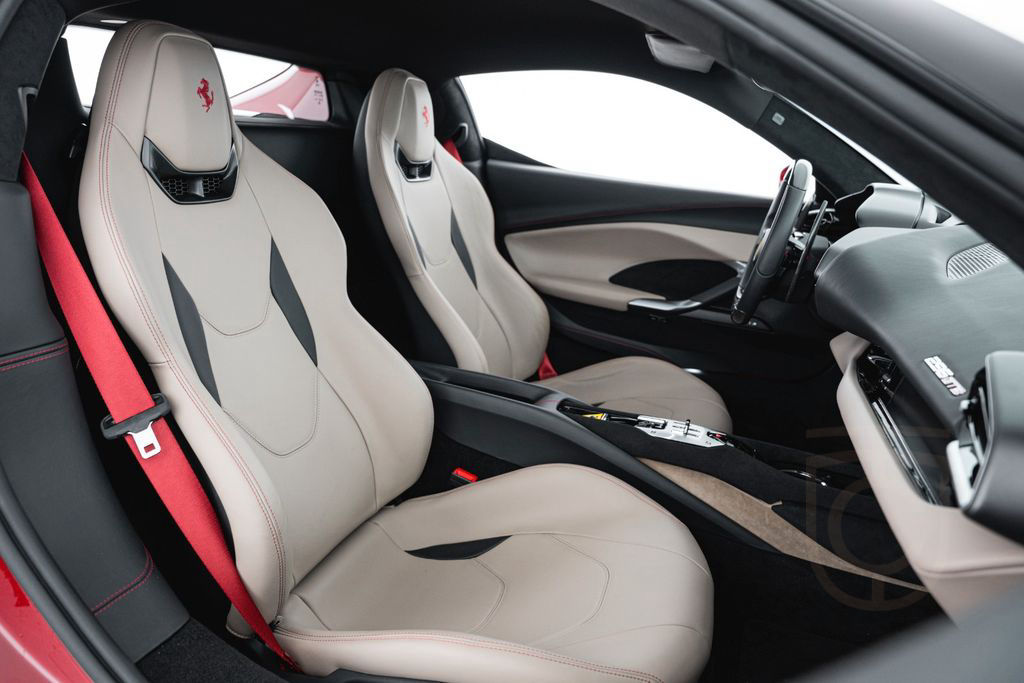 Ferrari 296 GTB DCT