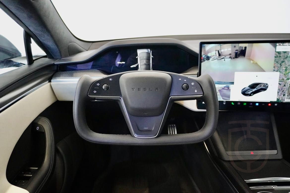Tesla Model S Plaid