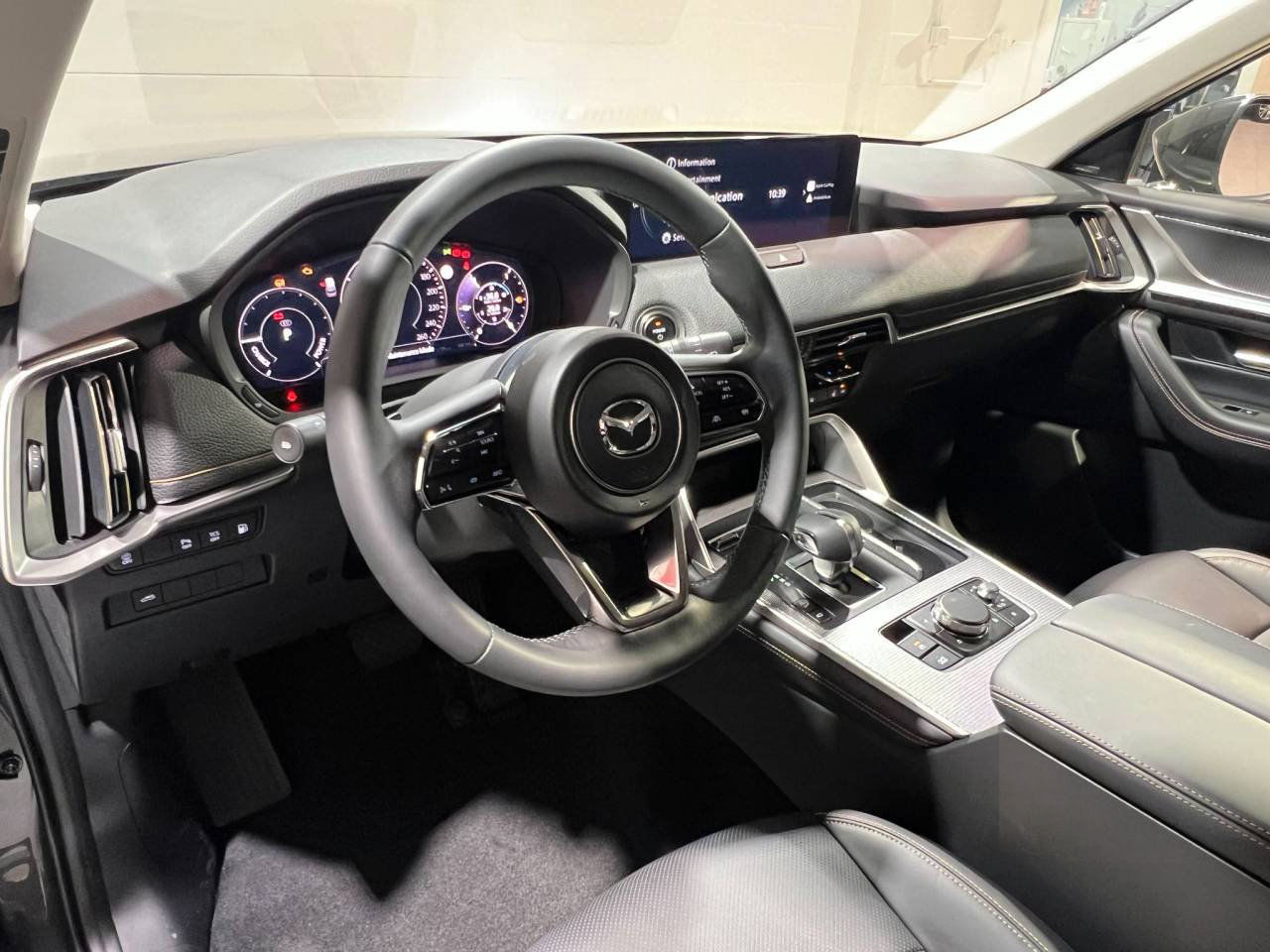 Mazda CX-60 Homura 3.3DE A8 AWD Drivers assist, Conv & Sound Paket - do výroby