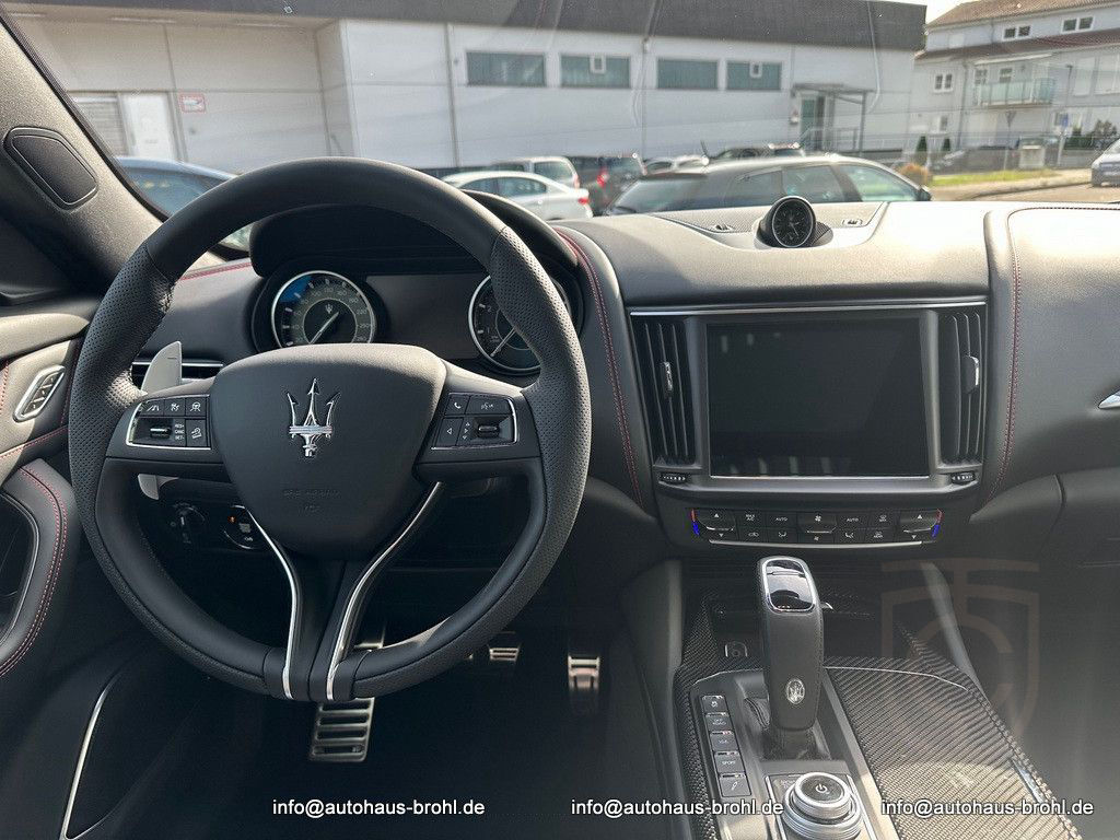 Maserati Levante 3.0 V6 430HP Modena ULTIMA Auto 4WD