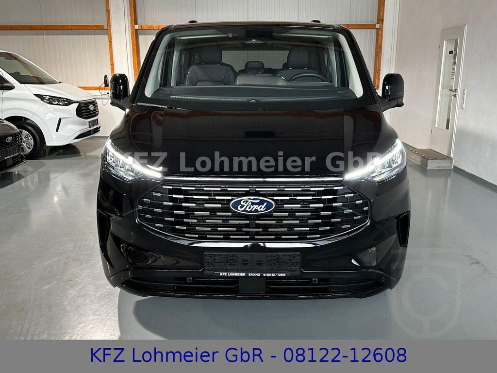 Ford Tourneo Custom 320 L2 Titanium 4x4 *Voll*