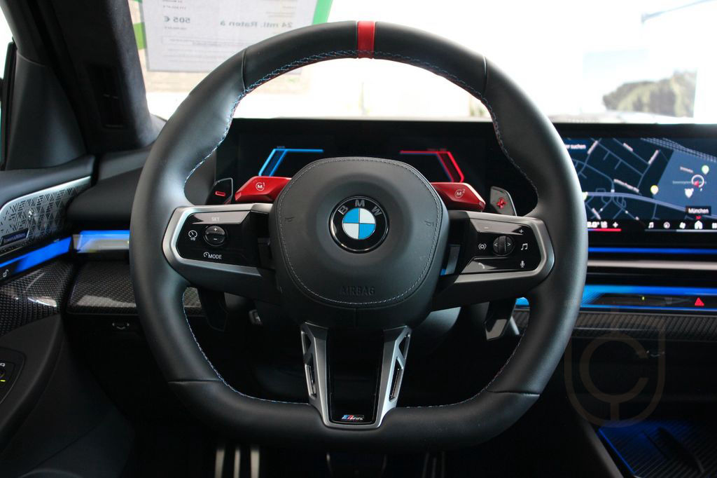 BMW M5 (G90) *A-LED*ACC*360°*LHZ*Ambiente*Memory*SHZ