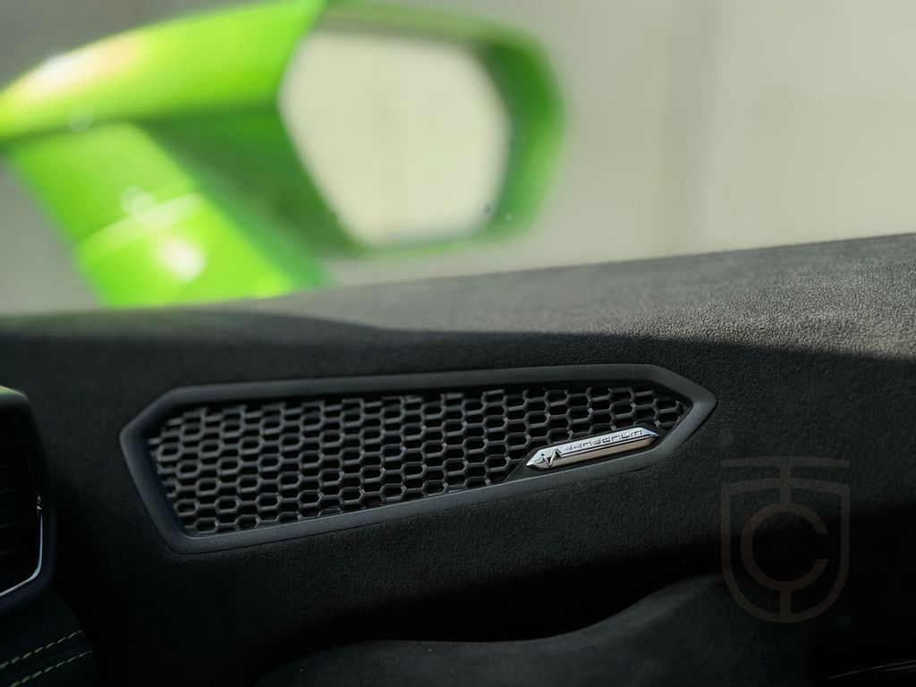 Lamborghini Huracán Tecnica/StylePack/Narvi20"/Verde Selvans