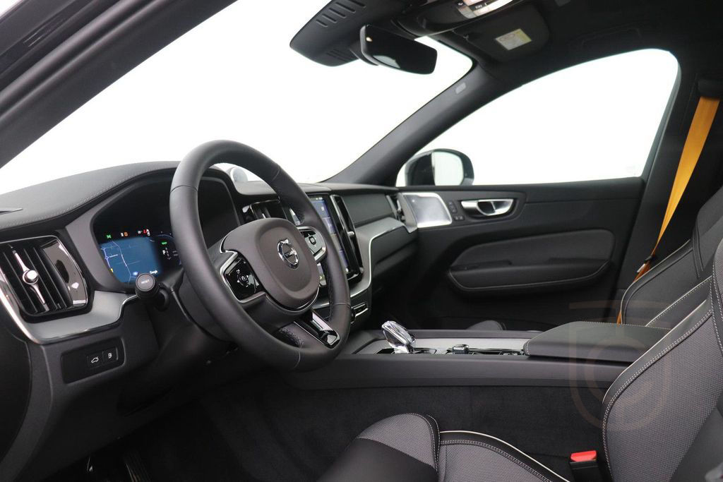 Volvo XC60 T8 AWD Polestar Engineered | Bowers&Wilkins