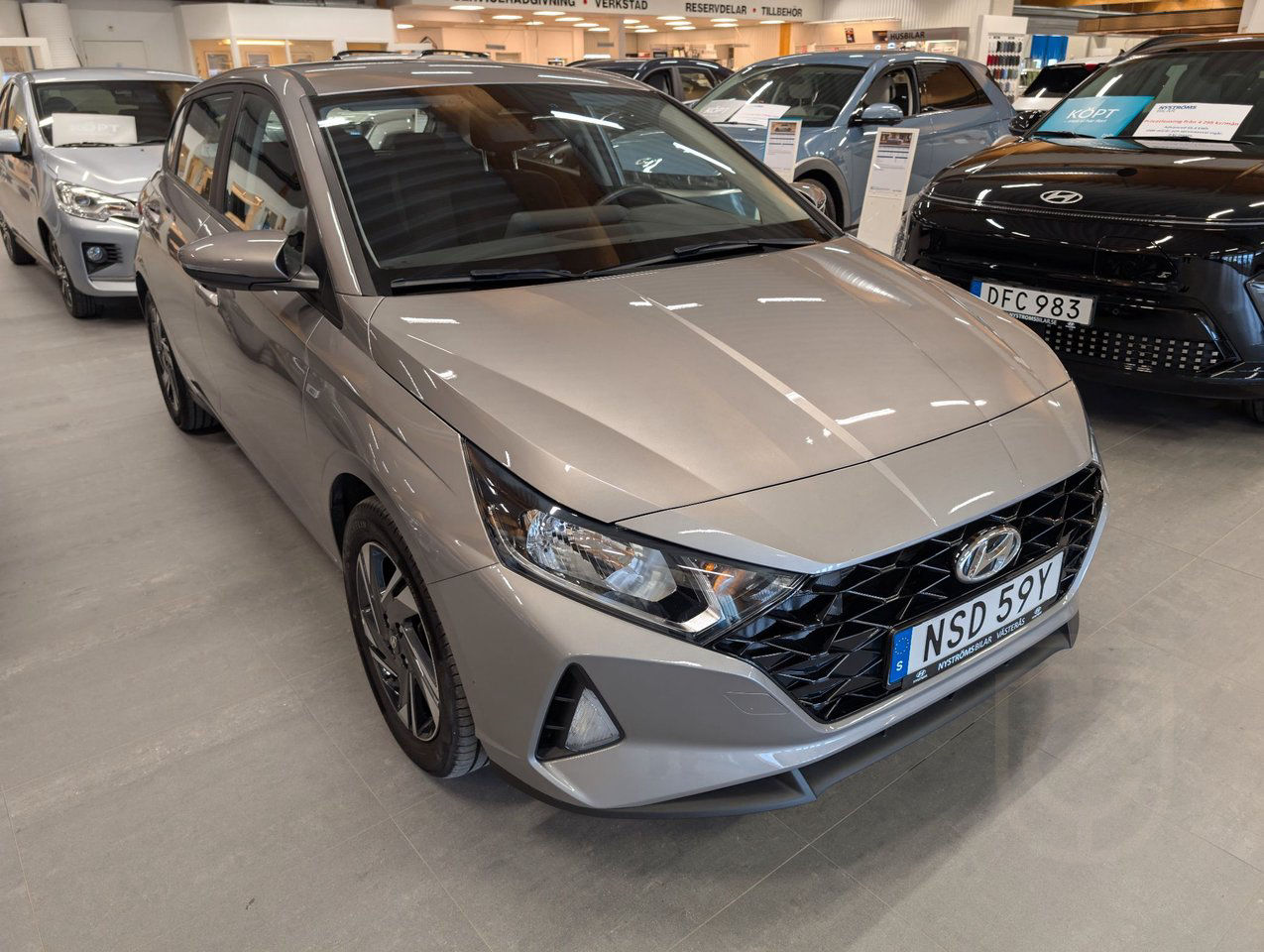 Hyundai i20 1.0 T-GDI Essential Automat