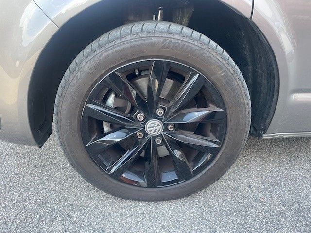 Volkswagen Multivan 6.1 Comfortline Edition Motor: 2,0 l TD