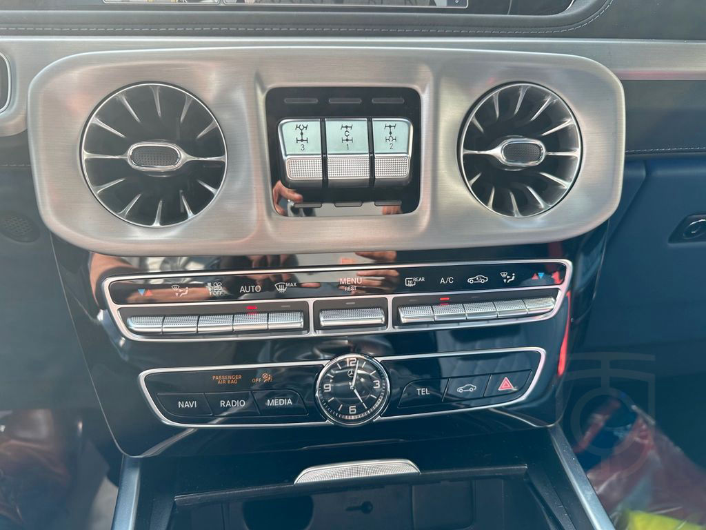 Mercedes-Benz G 400 d 9G-TRONIC Superior Burmester AHK