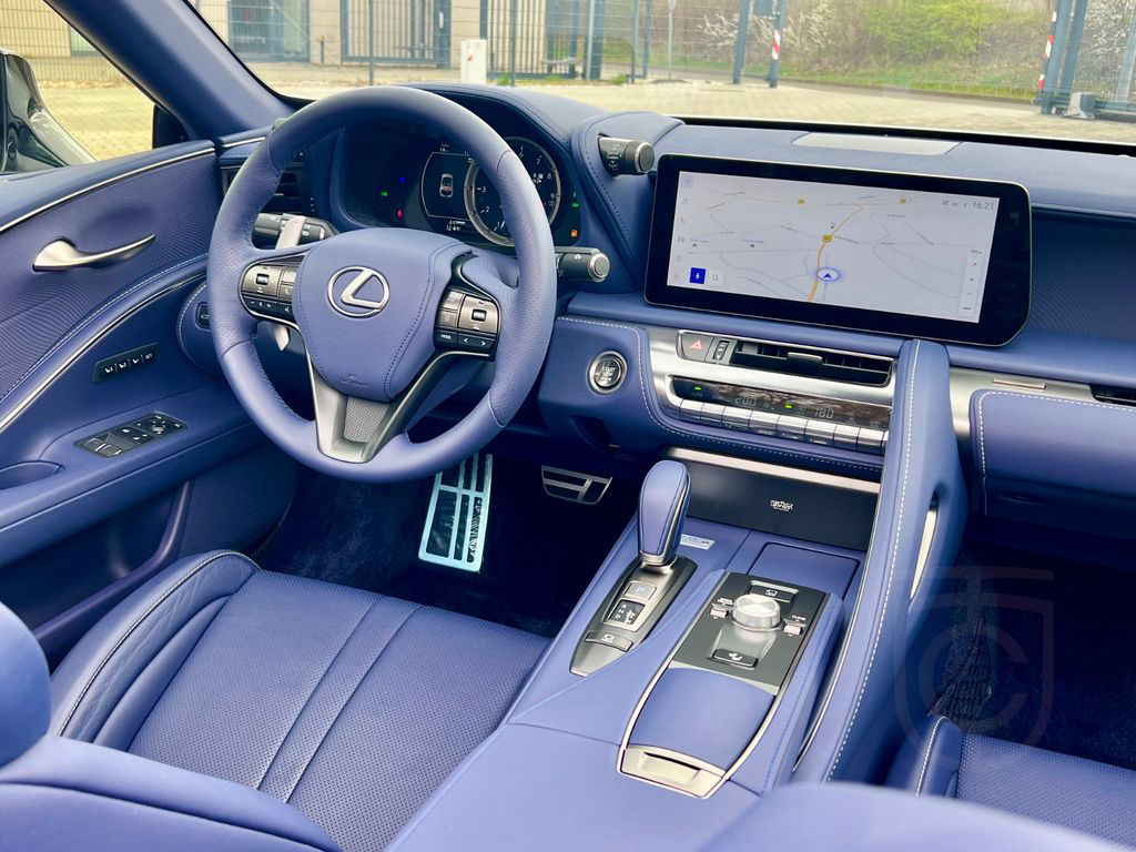 Lexus LC 500 Cabriolet Ultimate Edition Nr.99 VOLL