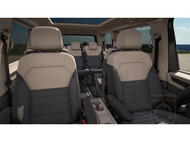 Volkswagen Multivan Style 2,0 TDI DSG *Kurzzulassung* - wei
