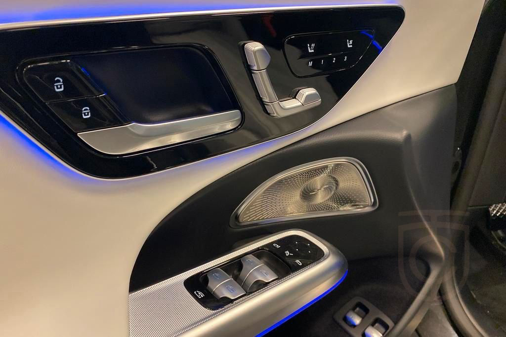 Mercedes-Benz E 300e 4MATIC Exclusive Premium