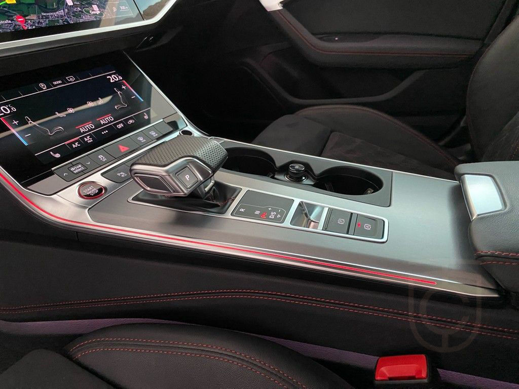 Audi S6 Avant 3.0 TDI quattro PANO+AHK+RFK+MATRIX+21"