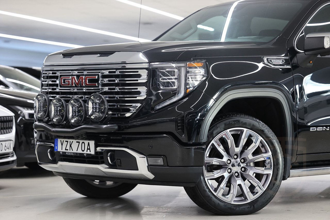GMC Sierra Denali Reserve 3.0L Duramax QPax Decked