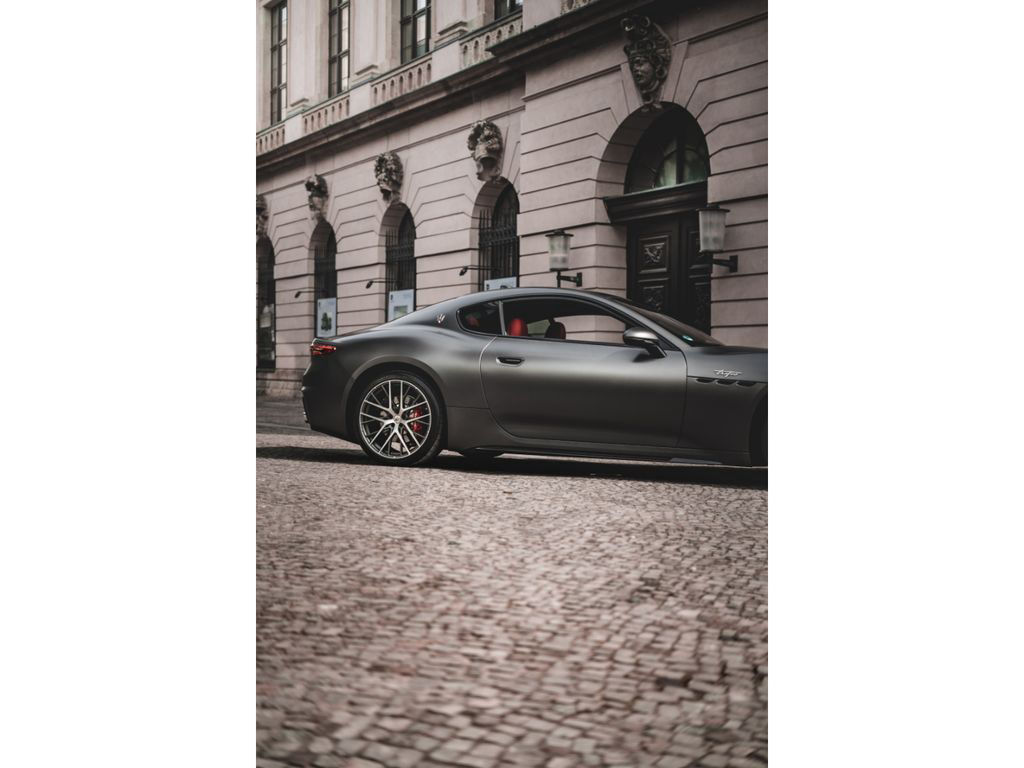 Maserati GranTurismo TROFEO MY24 550PS CARBON - MATT - VO