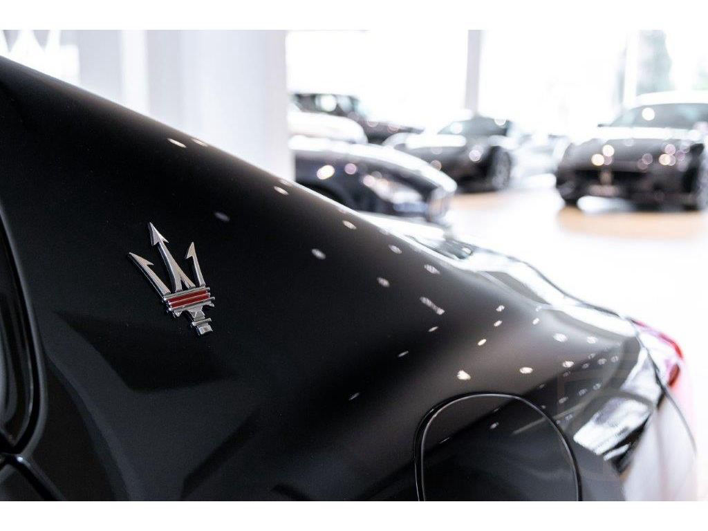 Maserati Ghibli Trofeo*Sonderleasing 1.799,-*