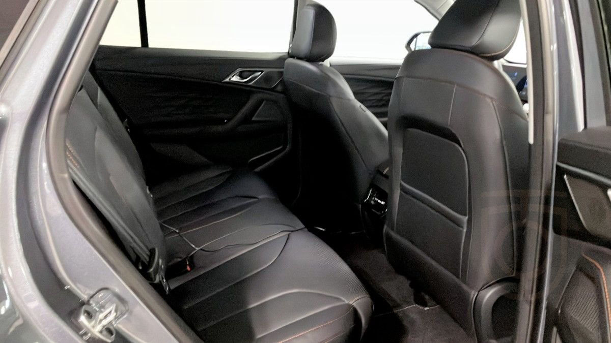MG HS LUXURY PLUG-IN HYBRID
