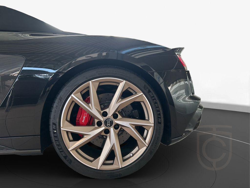 Audi R8 Spyder V10 performance qu. Keramik Carbon LM