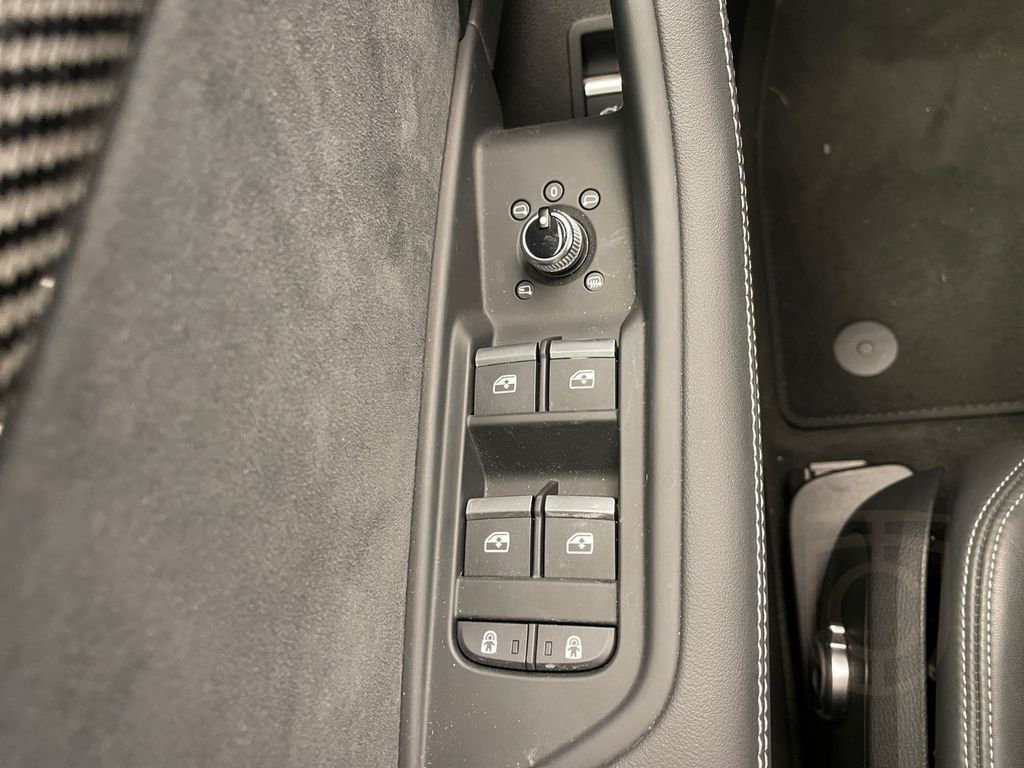 Audi RS4 Avant 2.9 TFSI quattro Tiptronic LEDER