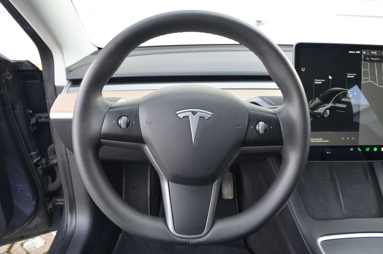 Tesla Model 3 Long Range DUAL MOTOR/Tažné/Tepelné čerpadlo