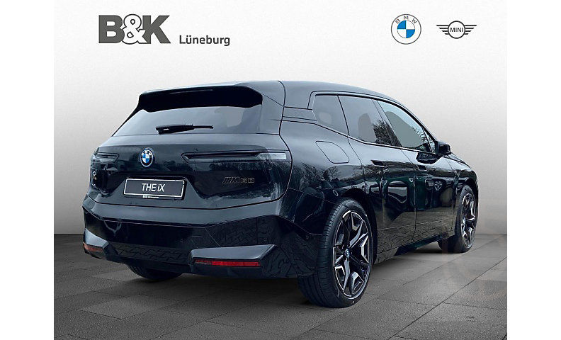 BMW iX M60