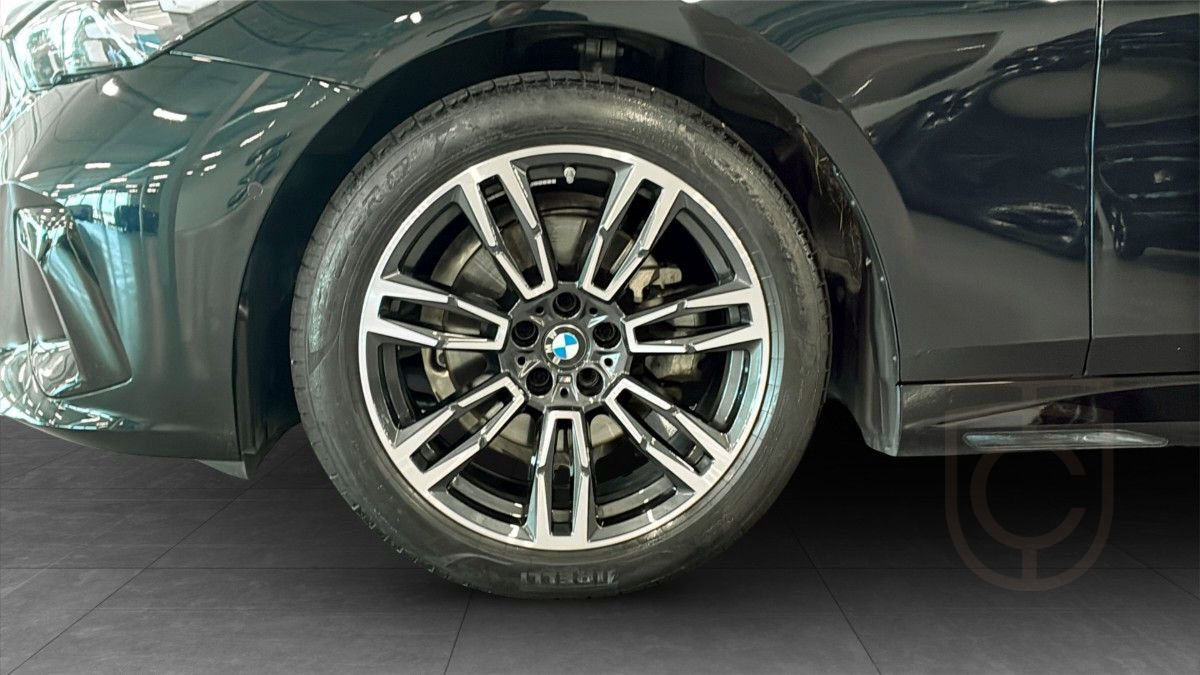 BMW 520 d xDrive M-sport Active launch edt
