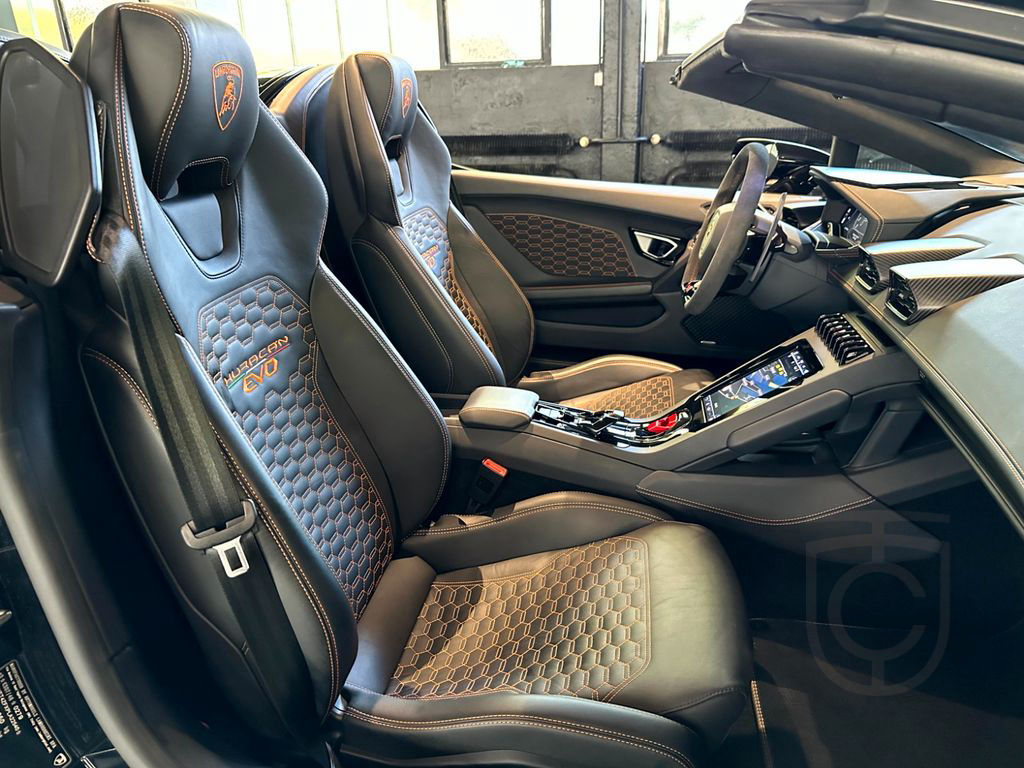 Lamborghini Huracán EVO Spyder*Lift*Sensonum*Wartungspaket