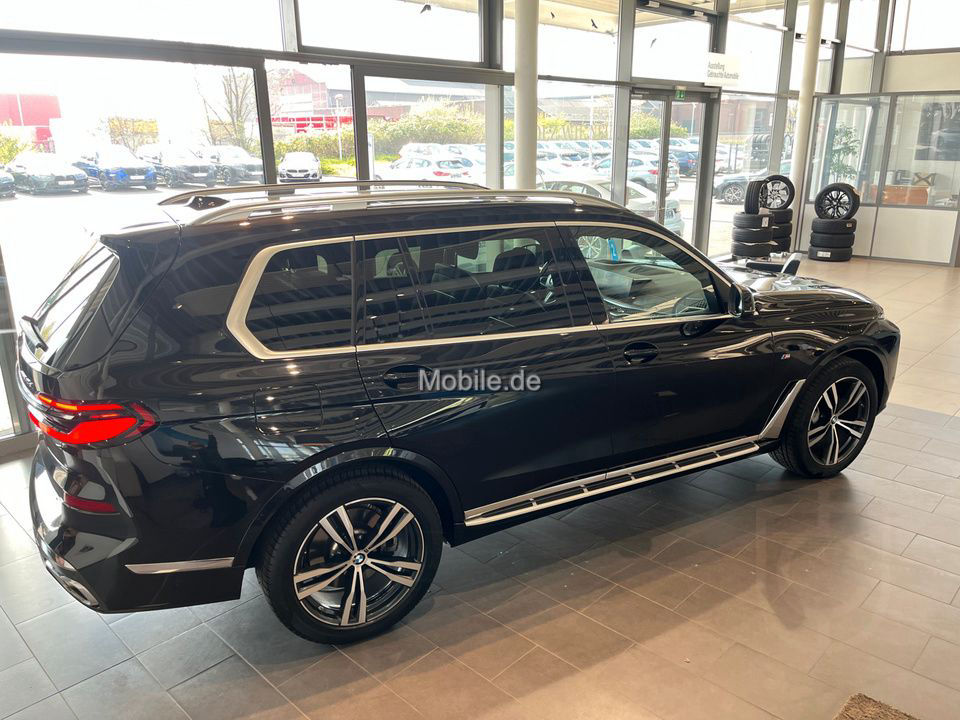 BMW X7 xDrive40d M Sportpaket Sport Aut. Standhzg.