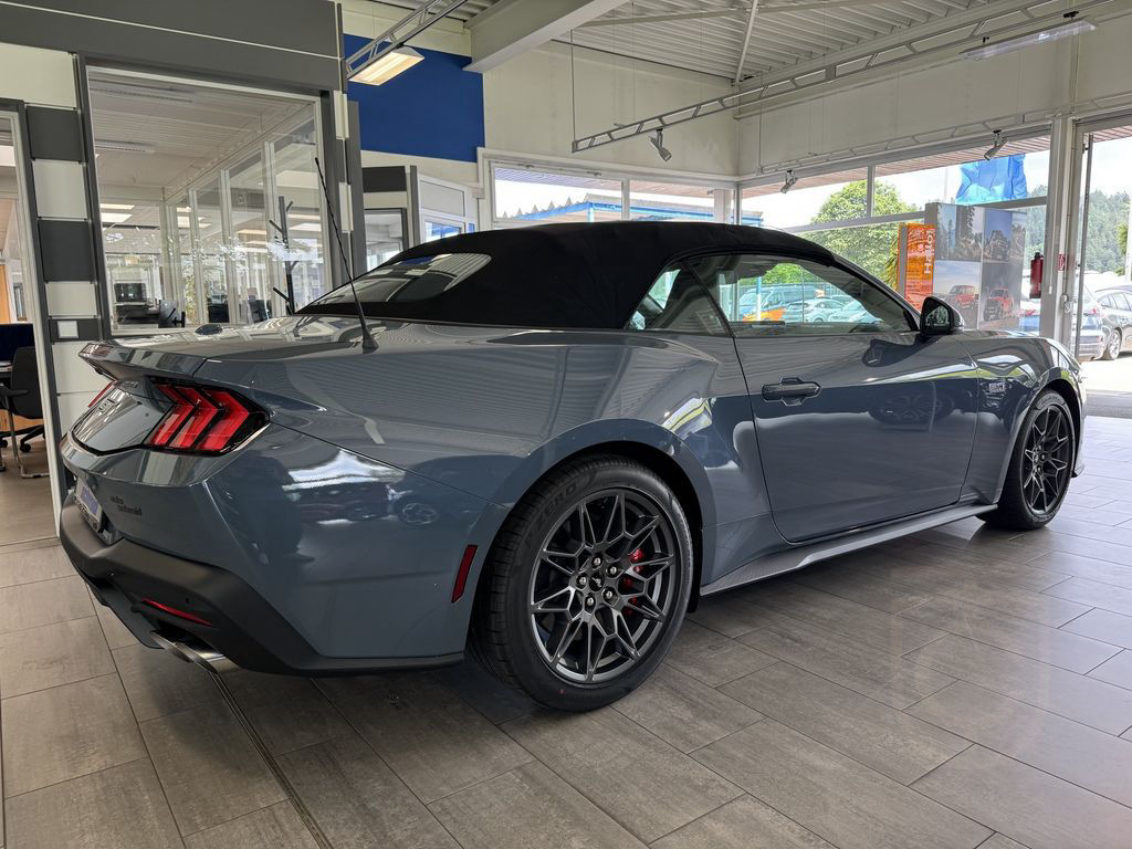 Ford Mustang Convertible GT