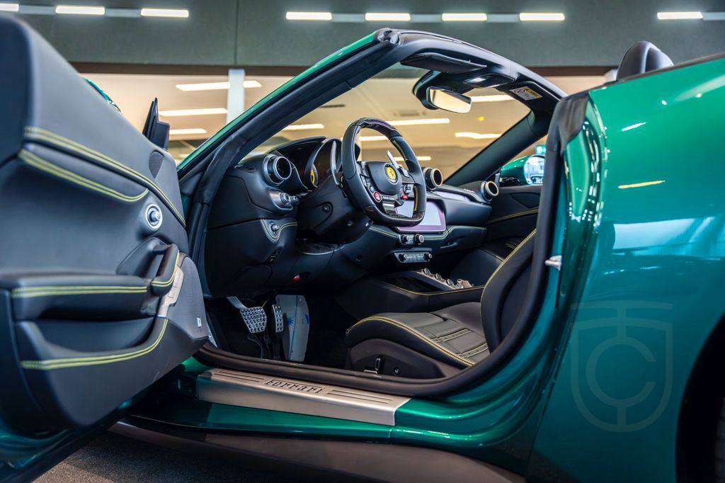 Ferrari PORTOFINO M * VERDE PINO * Disp.*Daytona*JBL*LED