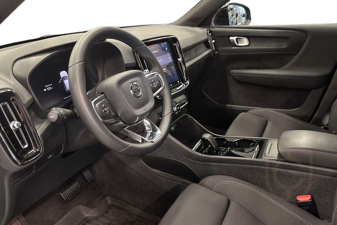 Volvo XC40 Recharge Single Motor Extended Range Plus
