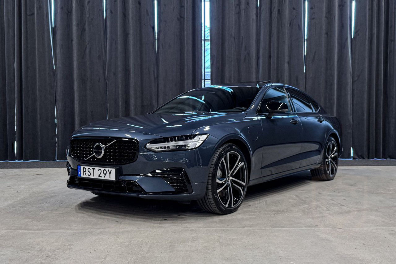 Volvo S90 Recharge T8 AWD Ultimate Dark