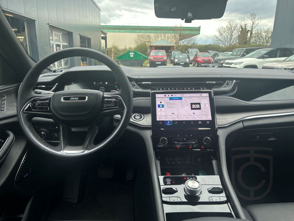 Jeep Grand Cherokee 4xe Overland HUD Navi Leder AHK