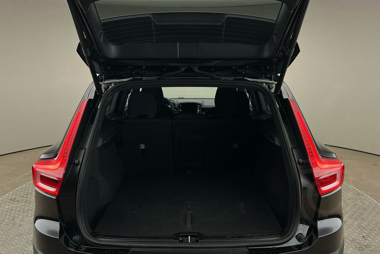 Volvo XC40 Recharge Single Motor Extended Range Core