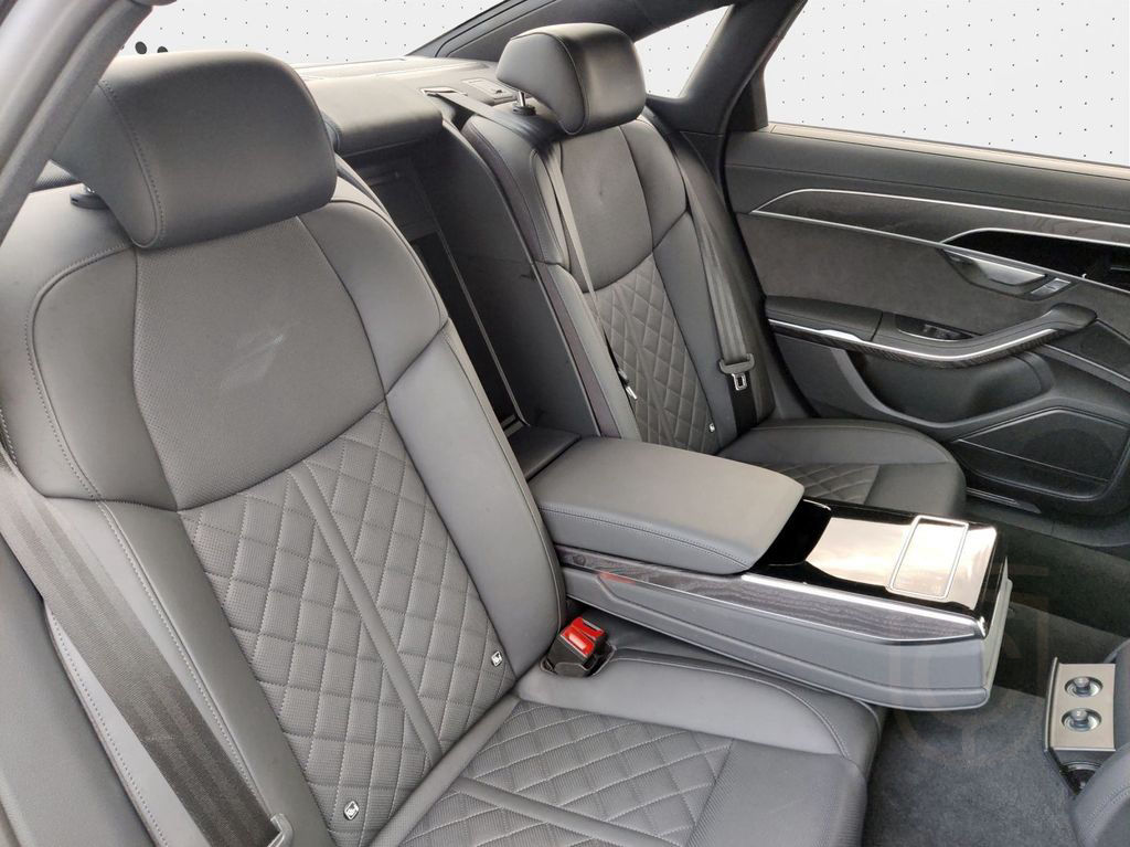 Audi A8 60 TFSI e qu. S line (Ext) B&O*HuD*Pano*Air