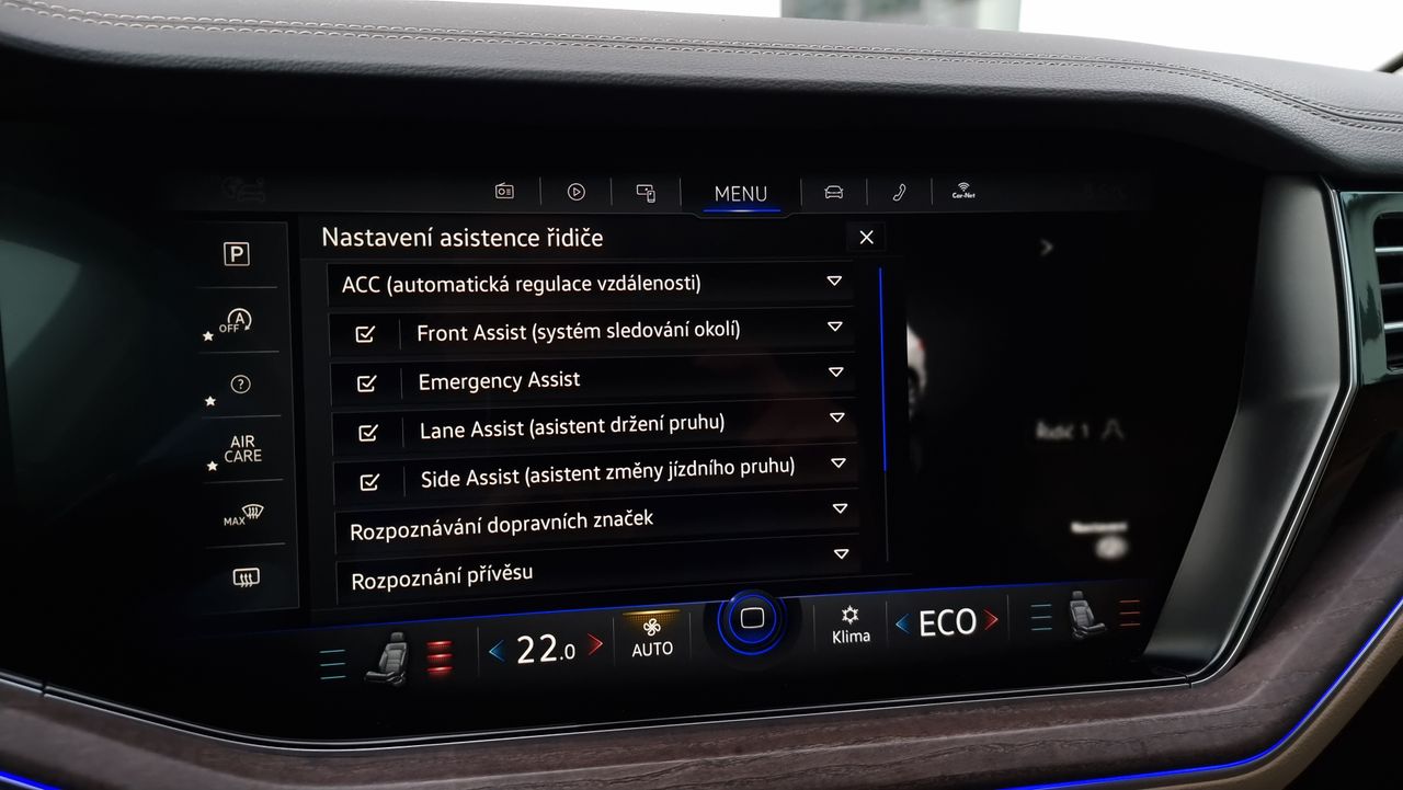 Volkswagen Touareg 4.0 V8