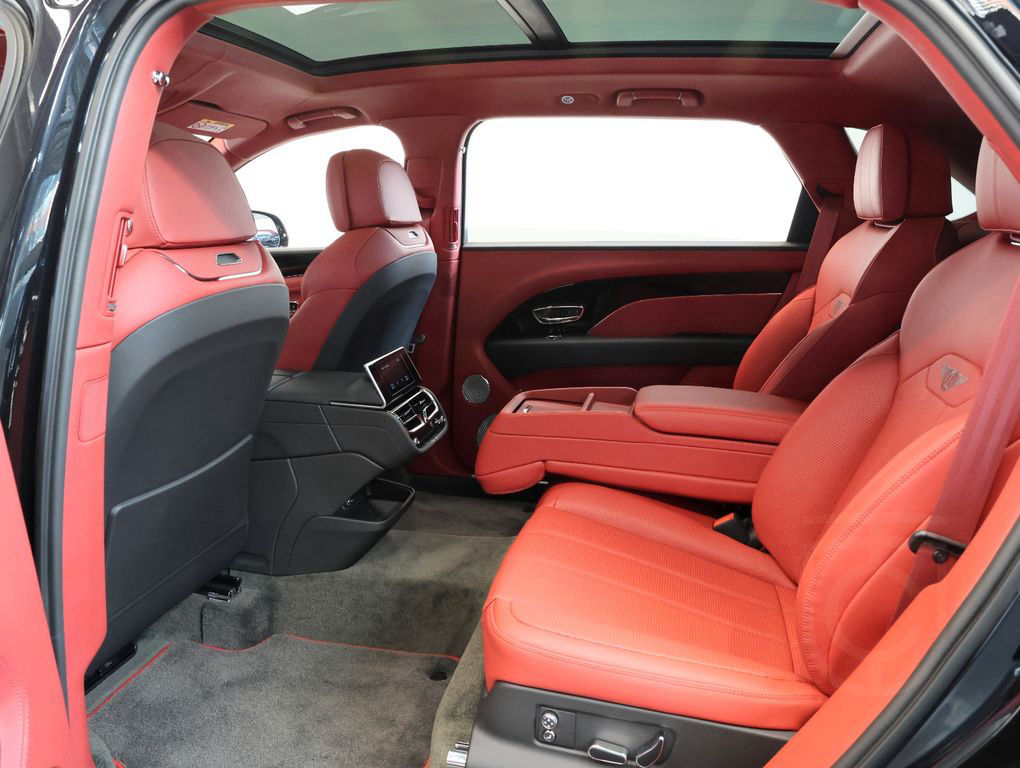 Bentley Bentayga 4.0 V8 EWB 4WD Autom.