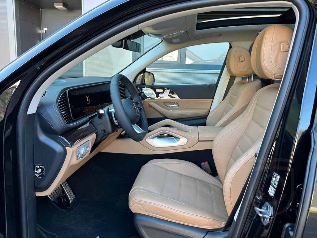 Mercedes-Benz GLS 580 Ultimate/Burmester/23"/ Catalanabeige