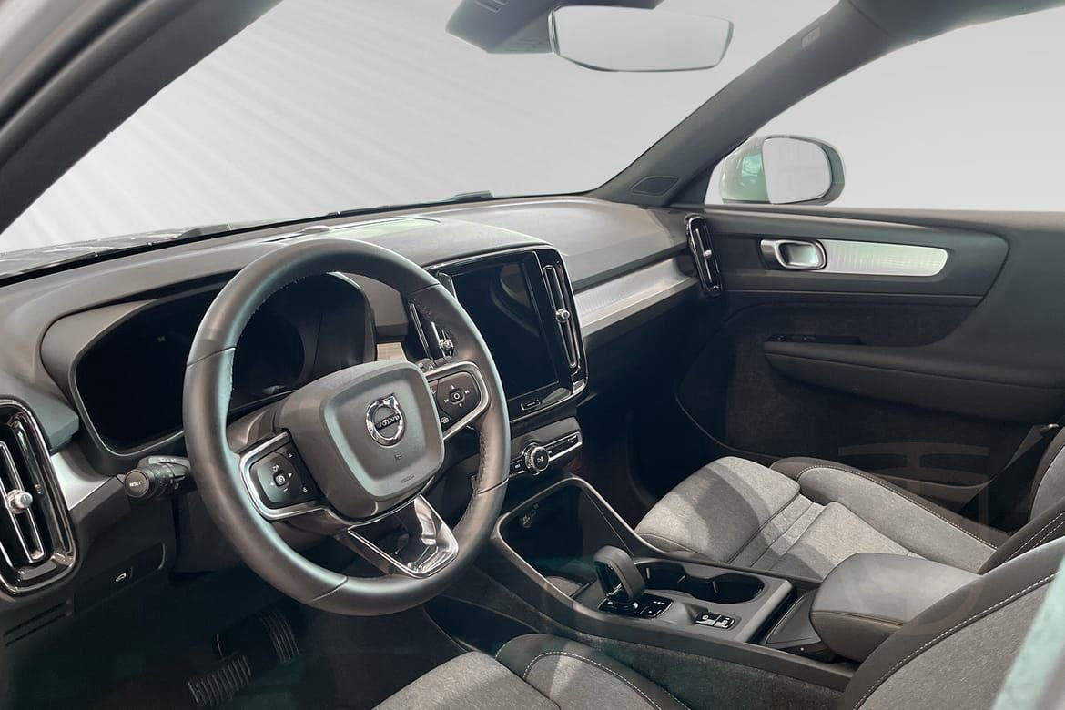 Volvo XC40 B4 FWD Bensin Core