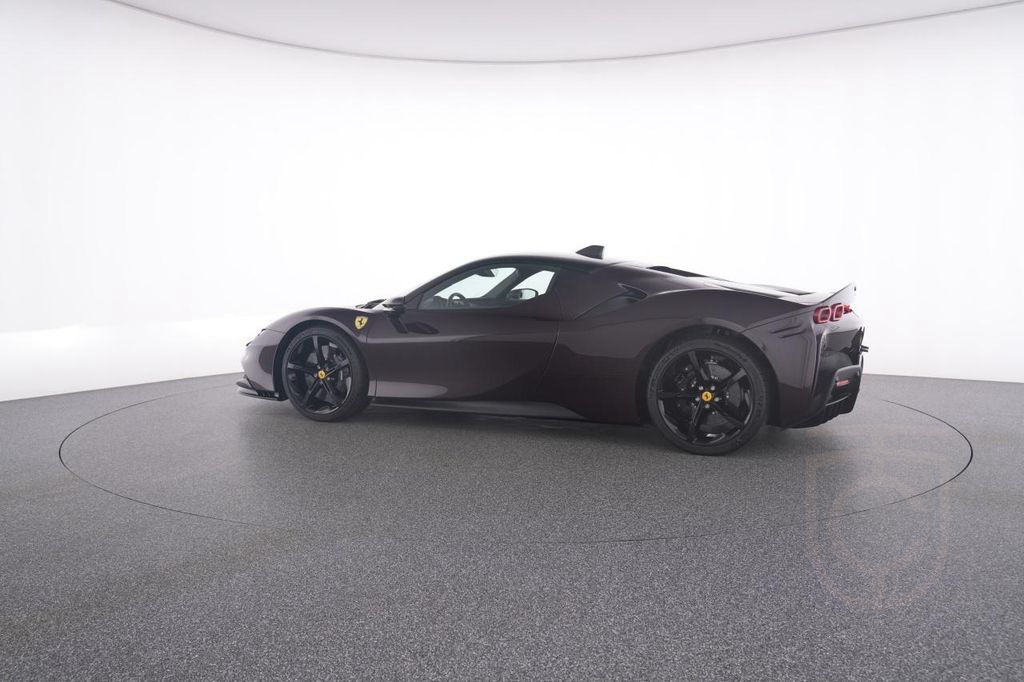 Ferrari SF90 Stradale LIFTSYSTEM CARBON LENKRAD