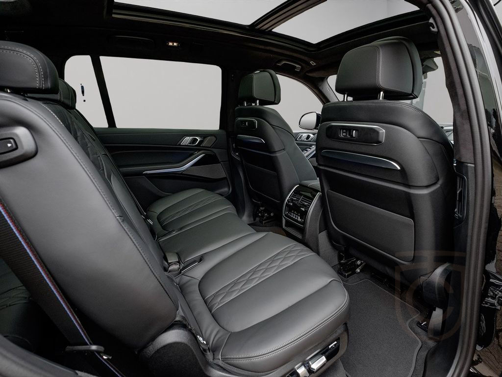 BMW X7 xDrive40i M Sport Pro UPE 139.749,-€ AHK Stan