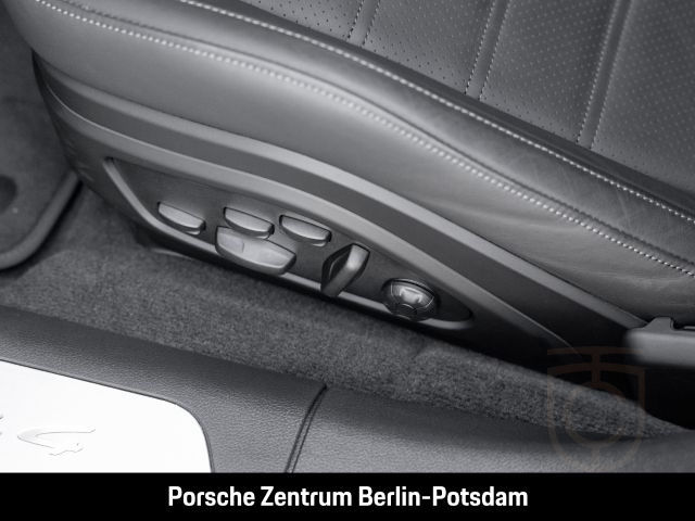 Porsche Panamera 4 Surround-View LED-Matrix Panoramadach