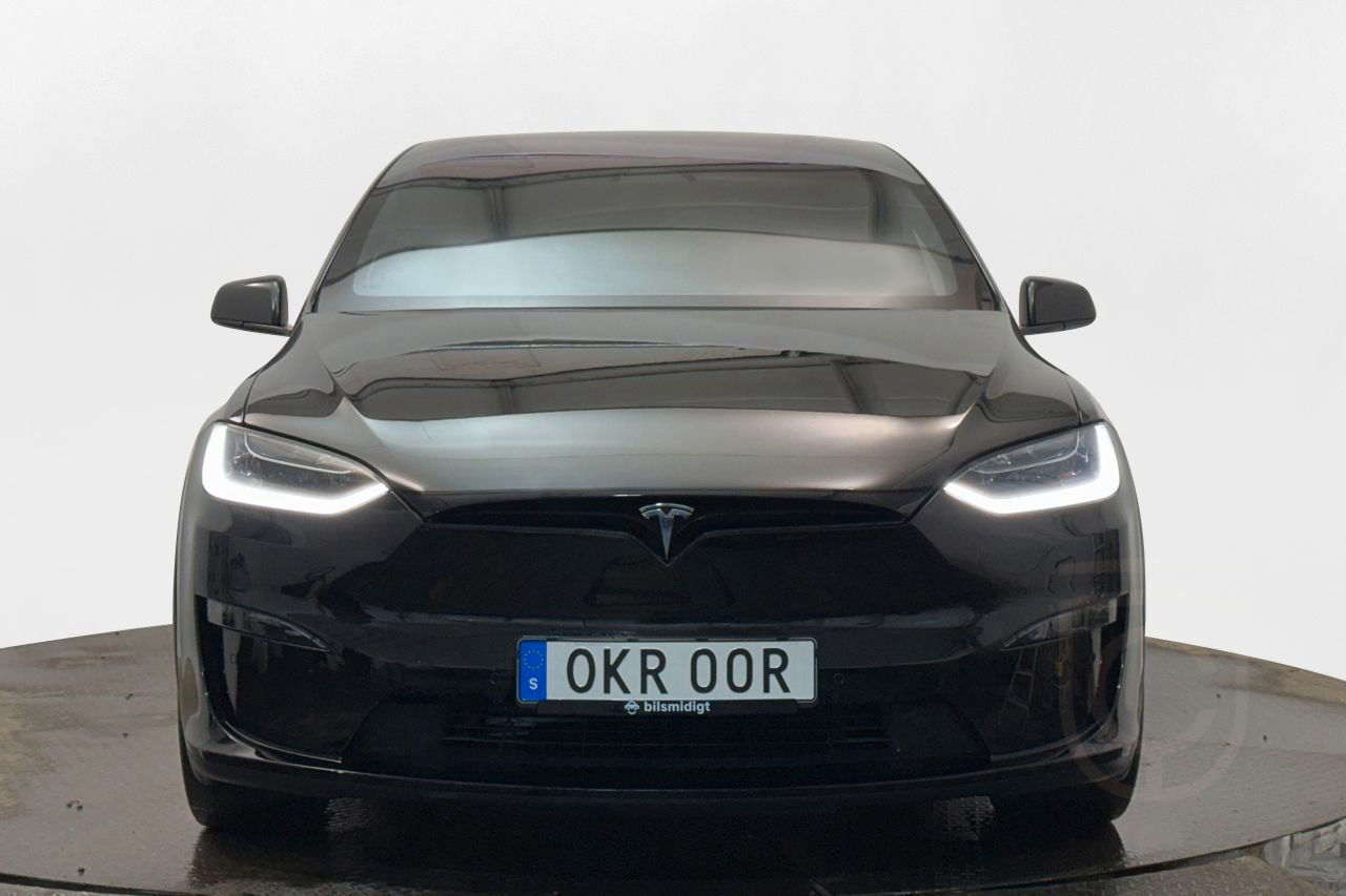 Tesla Model X Plaid